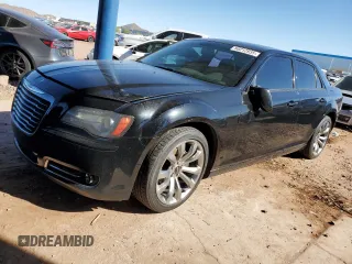 2014 Chrysler 300 with VIN 2C3CCABG2EH352119, listed as a Copart auction lot 50212935 with 207,940 mi miles and Clean Title. Bid and sale history available at carsss.com. Image 1.