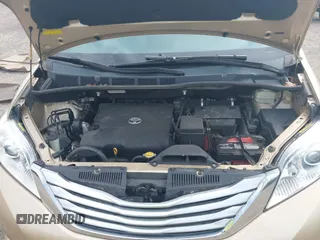2012 Toyota Sienna XLE AAS with VIN 5TDYK3DC4CS220312, listed as a IAAI auction lot 42465081 with 92,548 mi miles and . Bid and sale history available at DreamBid. Image 10.