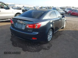 2011 Lexus IS 250 z VIN JTHBF5C28B5139122, wystawiony jako IAAI lot #41107250 z przebiegiem 157 808 mil mil oraz . Historia ofert i sprzedaży dostępna na DreamBid. Obrazek 4.