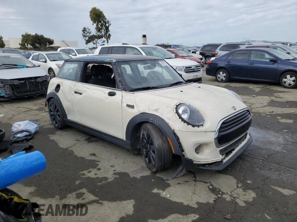 2020 MINI Hardtop Cooper with VIN WMWXR3C03L2M73723, listed as a Copart auction lot 45218215 with 67,807 mi miles and Salvage title. Bid and sale history available at DreamBid. Image 4.