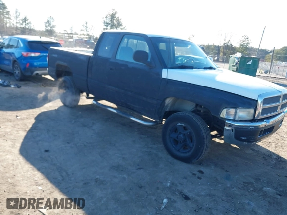 1998 Dodge 1500 z VIN 3B7HF13YXWG142885, wystawiony jako IAAI lot #41404805 z przebiegiem 252 588 mil mil oraz . Historia ofert i sprzedaży dostępna na DreamBid. Obrazek 1.