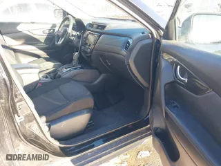 2019 Nissan Rogue SL with VIN 5N1AT2MT5KC727434, listed as a IAAI auction lot 41415059 with 67,041 mi miles. Bid and sale history available at carsss.com. Image 5.