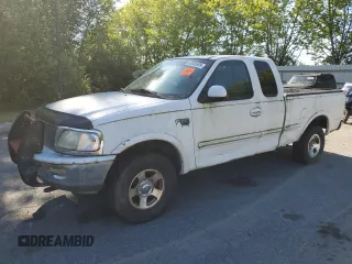 1998 Ford F-150 z VIN 1FTZX18W2WNC09396, wystawiony jako Copart lot #60355505 z przebiegiem 221 565 mil mil oraz Czysty tytuł • Clean title. Historia ofert i sprzedaży dostępna na DreamBid. Obrazek 1.
