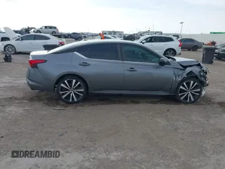 2020 Nissan Altima SR z VIN 1N4BL4CVXLN303542, wystawiony jako IAAI lot #41891000 z przebiegiem 119 696 mil mil oraz . Historia ofert i sprzedaży dostępna na DreamBid. Obrazek 14.