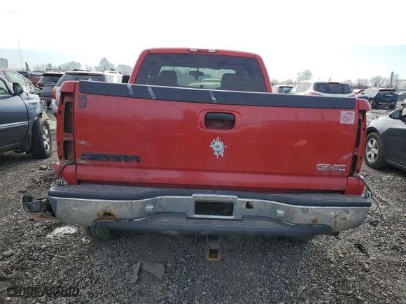 2004 GMC Sierra 1500 SLT with VIN 1GTEK19TX4E363269, listed as a Copart auction lot 44167365 with 224,933 mi miles and Salvage Title. Bid and sale history available at carsss.com. Image 6.