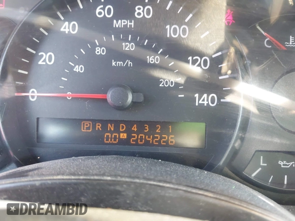 2004 Nissan Titan SE z VIN 1N6AA07A64N548266, wystawiony jako IAAI lot #42596026 z przebiegiem 204 226 mil mil oraz . Historia ofert i sprzedaży dostępna na DreamBid. Obrazek 7.