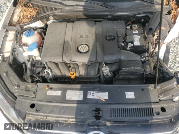 2012 Volkswagen Passat SE z VIN 1VWBP7A35CC084970, wystawiony jako Copart lot #54491265 z przebiegiem 75 497 mil mil oraz Szkoda całkowita • Salvage title. Historia ofert i sprzedaży dostępna na DreamBid. Obrazek 11.