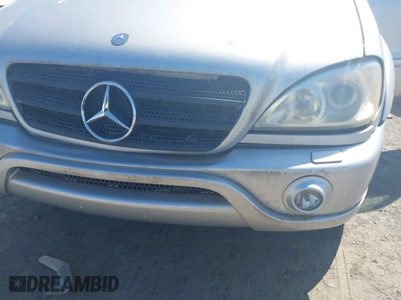 2003 Mercedes-Benz M-Class 3.2L with VIN 4JGAB54E23A383144, listed as a IAAI auction lot 41782124 with 148,084 mi miles. Bid and sale history available at carsss.com. Image 6.