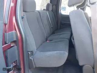 2008 Chevrolet Silverado 1500 LT w/1LT with VIN 2GCEK19J281159362, listed as a IAAI auction lot 40901624 with 167,577 mi miles. Bid and sale history available at carsss.com. Image 8.