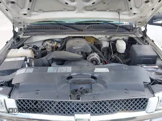 2003 Chevrolet Silverado 1500HD LS z VIN 1GCGC13U63F242884, wystawiony jako IAAI lot #42222977 z przebiegiem 240 701 mil mil oraz . Historia ofert i sprzedaży dostępna na DreamBid. Obrazek 10.