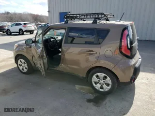2014 Kia Soul with VIN KNDJN2A24E7002804, listed as a Copart auction lot 49724785 with 183,670 mi miles and Salvage Title. Bid and sale history available at carsss.com. Image 2.