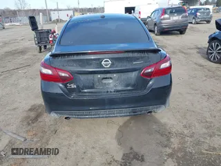 2018 Nissan Altima 2.5 SR with VIN 1N4AL3AP5JC283588, listed as a IAAI auction lot 41397101 with 151,478 mi miles. Bid and sale history available at carsss.com. Image 15.
