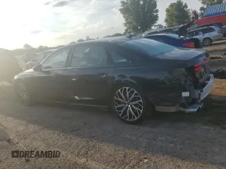 2022 Audi S8 z VIN WAULSAF85NN001632, wystawiony jako Copart lot #71361534 z przebiegiem 22 901 mil mil oraz Szkoda całkowita • Salvage title. Historia ofert i sprzedaży dostępna na DreamBid. Obrazek 2.