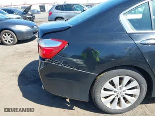 2015 Honda Accord Sedan EX-L with VIN 1HGCR2F80FA020958, listed as a IAAI auction lot 41834824 with 118,796 mi miles. Bid and sale history available at carsss.com. Image 6.