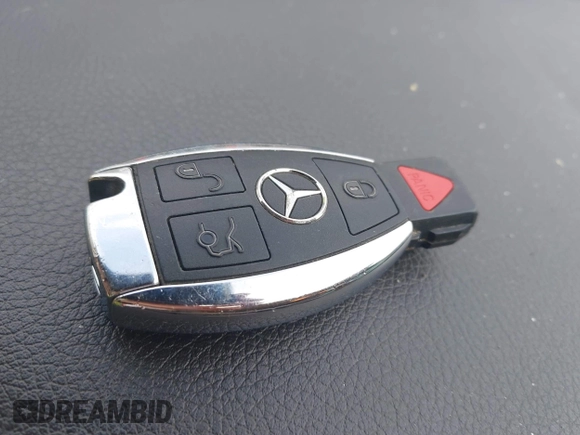 2014 Mercedes-Benz E 350 Luxury with VIN WDDHF8JB9EB026744, listed as a IAAI auction lot 41706586 with 97,354 mi miles and . Bid and sale history available at DreamBid. Image 11.