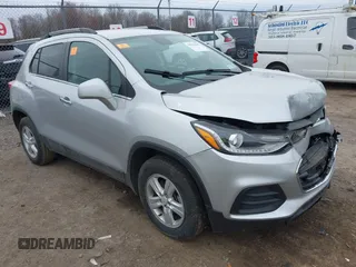2019 Chevrolet Trax LT with VIN KL7CJPSB3KB781294, listed as a IAAI auction lot 41936296 with 18,024 mi miles. Bid and sale history available at carsss.com. Image 1.