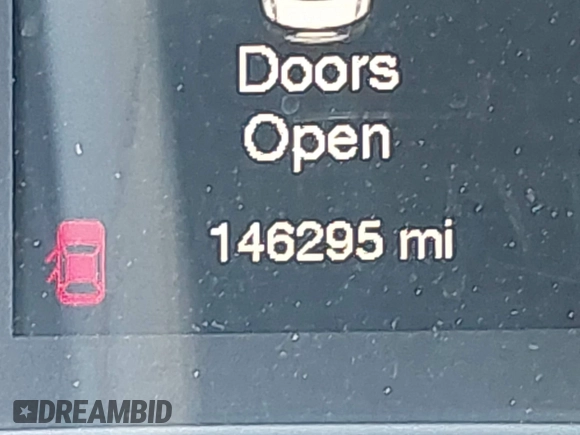 2016 Chrysler 200 LX with VIN 1C3CCCFB6GN186370, listed as a IAAI auction lot 41975138 with 146,295 mi miles. Bid and sale history available at carsss.com. Image 16.