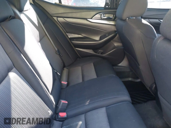 2019 Nissan Maxima SV with VIN 1N4AA6AV4KC373290, listed as a IAAI auction lot 41319597 with 51,698 mi miles and . Bid and sale history available at DreamBid. Image 8.