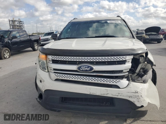 2012 Ford Explorer XLT with VIN 1FMHK7D80CGA30550, listed as a Copart auction lot 49775845 with 109,838 mi miles and Salvage Title. Bid and sale history available at DreamBid. Image 5.
