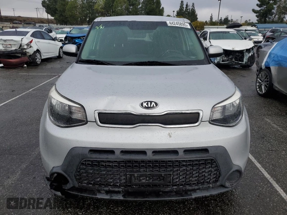 2016 Kia Soul with VIN KNDJN2A28G7853829, listed as a Copart auction lot 44245895 with 104,062 mi miles and Clean Title. Bid and sale history available at carsss.com. Image 5.