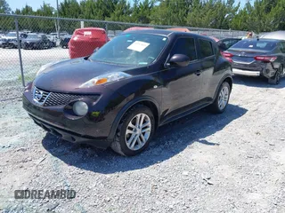 2014 Nissan Juke S with VIN JN8AF5MR1ET352684, listed as a IAAI auction lot 41997859 with Not Provided miles. Bid and sale history available at carsss.com. Image 2.
