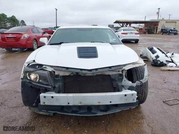 2015 Chevrolet Camaro SS with VIN 2G1FK1EJXF9294073, listed as a IAAI auction lot 41542723 with 141,367 mi miles. Bid and sale history available at carsss.com. Image 13.
