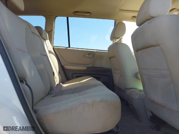 2007 Toyota Highlander w/3rd Row with VIN JTEEP21A870211778, listed as a IAAI auction lot 41821461 with 231,498 mi miles. Bid and sale history available at carsss.com. Image 8.