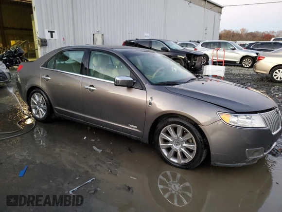 2011 Lincoln MKZ Hybrid with VIN 3LNDL2L3XBR774670, listed as a Copart auction lot 80363084 with 221,997 mi miles and Salvage Title. Bid and sale history available at carsss.com. Image 4.