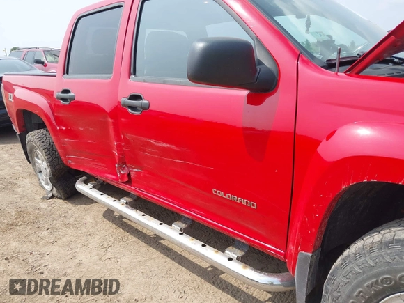 2004 Chevrolet Colorado 1SE LS Z71 z VIN 1GCDT136648206736, wystawiony jako IAAI lot #42514861 z przebiegiem 190 673 mil mil oraz . Historia ofert i sprzedaży dostępna na DreamBid. Obrazek 6.