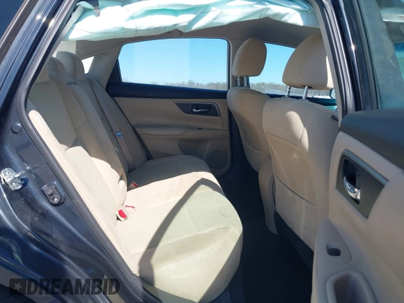 2015 Nissan Altima 2.5 S with VIN 1N4AL3AP0FC465917, listed as a IAAI auction lot 41650721 with 105,357 mi miles. Bid and sale history available at carsss.com. Image 8.