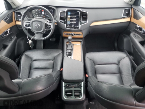2022 Volvo XC90 Momentum с VIN YV4A22PK3N1804986, выставлен на аукционе Copart как лот 55039555 с пробегом 37 250 миль миль и Списание • Salvage title. История ставок и продаж доступна на DreamBid. Изображение 8.