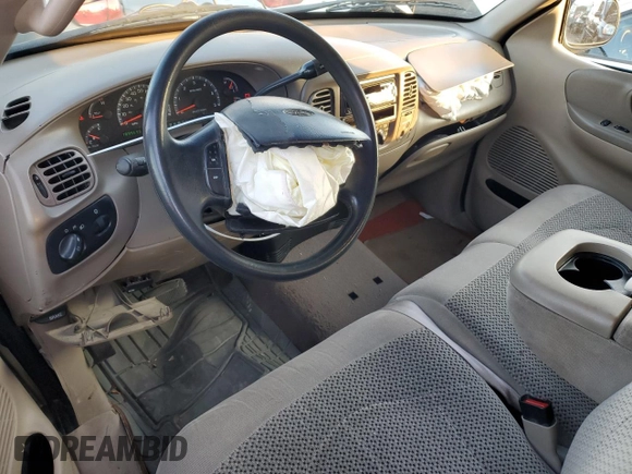 2000 Ford F-150 XL with VIN 1FTRF17W7YNB07289, listed as a Copart auction lot 80981994 with 189,969 mi miles and Salvage title. Bid and sale history available at DreamBid. Image 8.