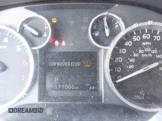 2015 Toyota Tundra 4WD Truck Platinum with VIN 5TFAW5F12FX480655, listed as a IAAI auction lot 41391026 with 111,066 mi miles. Bid and sale history available at carsss.com. Image 7.