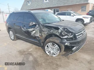 2019 Volkswagen Atlas SEL Premium z VIN 1V2NR2CA1KC510871, wystawiony jako IAAI lot #41804427 z przebiegiem 52 644 mil mil oraz . Historia ofert i sprzedaży dostępna na DreamBid. Obrazek 1.