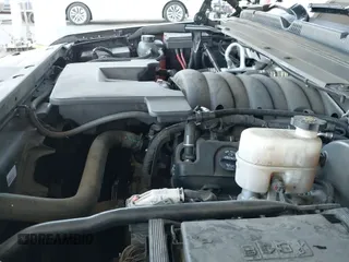 2017 Chevrolet Tahoe LS с VIN 1GNSCAKC5HR111932, выставлен на аукционе IAAI как лот 43066537 с пробегом 98 259 миль миль и . История ставок и продаж доступна на DreamBid. Изображение 20.