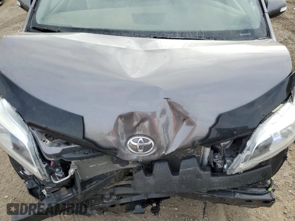 2017 Toyota Sienna XLE with VIN 5TDDZ3DC4HS167919, listed as a Copart auction lot 51430875 with 95,204 mi miles and Salvage Title. Bid and sale history available at DreamBid. Image 12.