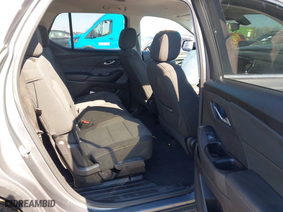 2020 Chevrolet Traverse LT Cloth with VIN 1GNEVGKW7LJ225765, listed as a IAAI auction lot 41608714 with 45,410 mi miles. Bid and sale history available at carsss.com. Image 8.