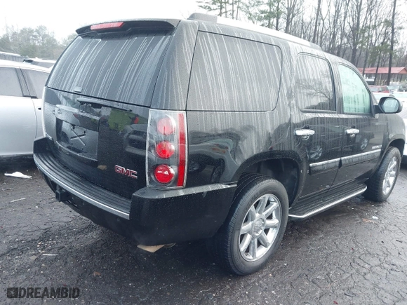 2007 GMC Yukon Denali with VIN 1GKFK63857J238783, listed as a IAAI auction lot 41552949 with 188,298 mi miles. Bid and sale history available at carsss.com. Image 4.