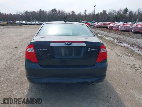 2010 Ford Fusion Hybrid with VIN 3FADP0L35AR168002, listed as a IAAI auction lot 42090134 with 147,831 mi miles. Bid and sale history available at carsss.com. Image 15.