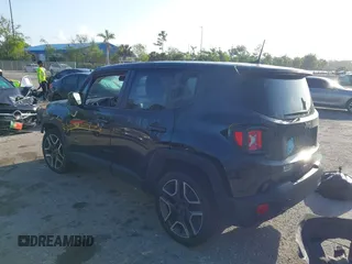 2020 Jeep Renegade Sport with VIN ZACNJAAB2LPL84352, listed as a IAAI auction lot 41936031 with 92,254 mi miles and . Bid and sale history available at carsss.com. Image 3.