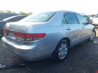 2004 Honda Accord LX z VIN 1HGCM66314A073465, wystawiony jako IAAI lot #42683619 z przebiegiem 142 773 mil mil oraz . Historia ofert i sprzedaży dostępna na DreamBid. Obrazek 4.