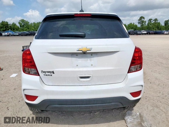 2020 Chevrolet Trax LS with VIN 3GNCJKSB6LL328414, listed as a Copart auction lot 60072925 with 55,844 mi miles and Salvage title. Bid and sale history available at DreamBid. Image 6.