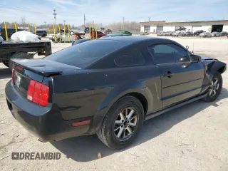 2008 Ford Mustang Deluxe with VIN 1ZVHT80N385191008, listed as a Copart auction lot 49577255 with 221,173 mi miles and Clean Title. Bid and sale history available at carsss.com. Image 3.