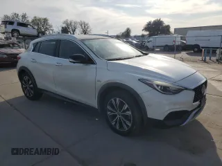 2019 Infiniti QX30 LUXE with VIN SJKCH5CR5KA004777, listed as a Copart auction lot 48588875 with 141,230 mi miles and Salvage Title. Bid and sale history available at carsss.com. Image 4.