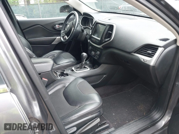 2018 Jeep Cherokee Latitude Plus with VIN 1C4PJMLB4JD536010, listed as a IAAI auction lot 42468945 with 88,099 mi miles and . Bid and sale history available at DreamBid. Image 5.