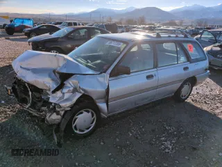 1993 Ford Escort z VIN 1FAPP15J7PW181838, wystawiony jako Copart lot #88717755 z przebiegiem 6017 mil mil oraz Szkody całkowita. Historia ofert i sprzedaży dostępna na DreamBid. Obrazek 1.