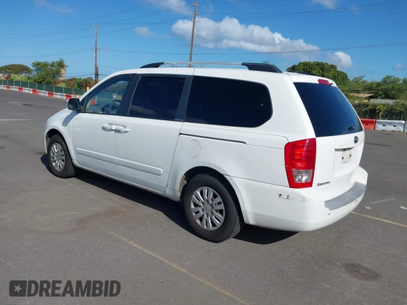 2011 Kia Sedona LX with VIN KNDMG4C77B6376157, listed as a IAAI auction lot 41787592 with 126,932 mi miles. Bid and sale history available at carsss.com. Image 3.