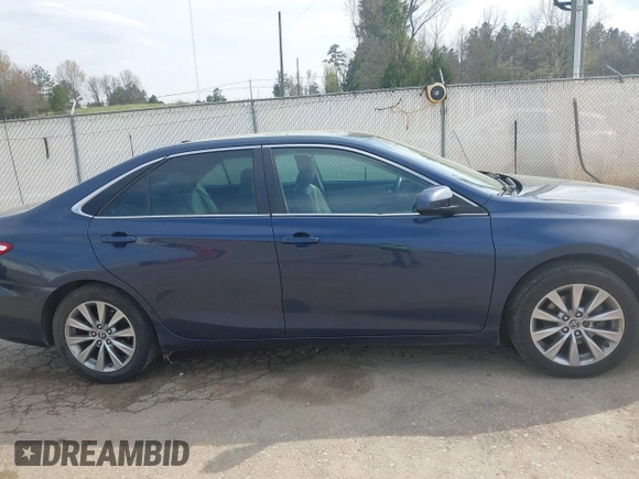 2015 Toyota Camry XLE z VIN 4T1BF1FK6FU944436, wystawiony jako IAAI lot #41884677 z przebiegiem 242 571 mil mil oraz . Historia ofert i sprzedaży dostępna na DreamBid. Obrazek 14.