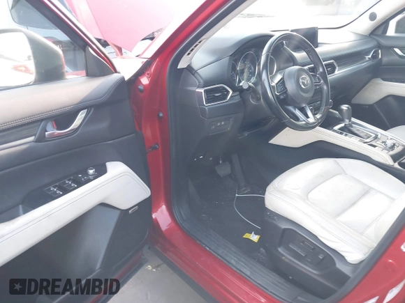 2018 Mazda CX-5 Grand Touring with VIN JM3KFBDM2J0333017, listed as a IAAI auction lot 41850431 with 85,000 mi miles. Bid and sale history available at carsss.com. Image 19.