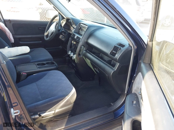 2006 Honda CR-V EX with VIN JHLRD788X6C011242, listed as a IAAI auction lot 41714756 with 199,074 mi miles. Bid and sale history available at carsss.com. Image 5.